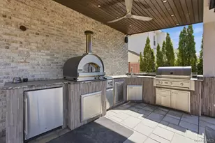 160-14 83rd St, Howard Beach, NY 11414 - Photo 35