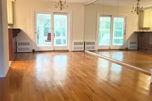 30 Tremont St, Garden City, NY 11530 - Photo 3