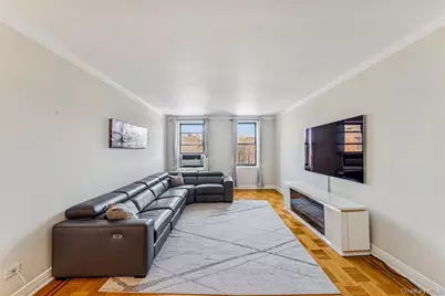 8451 Beverly Road #6R, Kew Gardens, NY 11415 - Photo 3