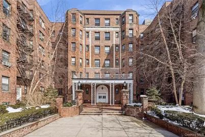 8451 Beverly Road #6R, Kew Gardens, NY 11415 - Photo 1