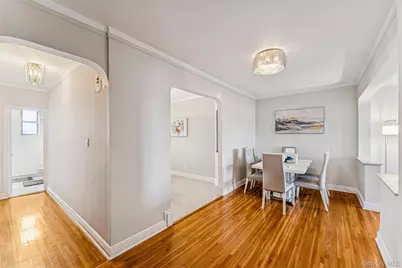 8451 Beverly Road #6R, Kew Gardens, NY 11415 - Photo 5