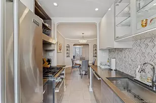 84-51 Beverly Rd, Kew Gardens, NY 11415 - Photo 11