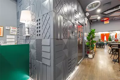 4304 34th Avenue, Astoria, NY 11101 - Photo 11