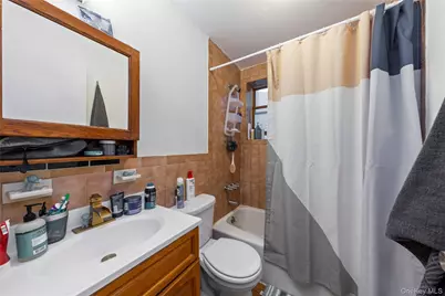 4304 34th Avenue, Astoria, NY 11101 - Photo 25