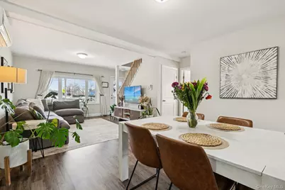 72 Waverly Avenue, Patchogue, NY 11772 - Photo 9