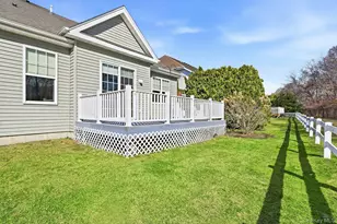 83 Pacific Dunes Ct, Medford, NY 11763 - Photo 3