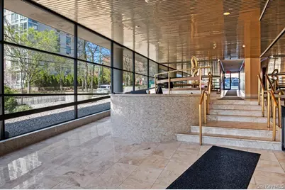 10 Cottage Place #12F, White Plains, NY 10601 - Photo 3