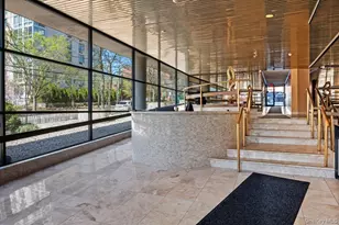 10 Cottage Pl, White Plains, NY 10601 - Photo 3