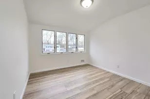 21 Possum Ln, East Setauket, NY 11733 - Photo 19