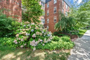 185 South Midddle Neck Rd, Great Neck, NY 11021 - Photo 15