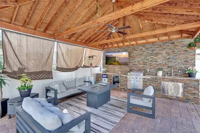 26 Hilbert Street, Hempstead, NY 11550 - Photo 25