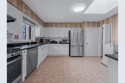 82-04 141st Street, Briarwood, NY 11435 - Photo 7