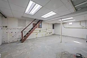 44 Elizabeth Ave, Smithtown, NY 11787 - Photo 19