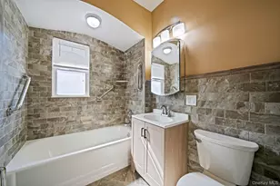 44 Elizabeth Ave, Smithtown, NY 11787 - Photo 11