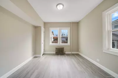 44 Elizabeth Avenue, Smithtown, NY 11787 - Photo 9