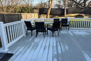 6 Thorney Ave, Huntington Station, NY 11746 - Photo 37