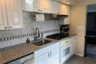 6 Thorney Ave, Huntington Station, NY 11746 - Photo 13