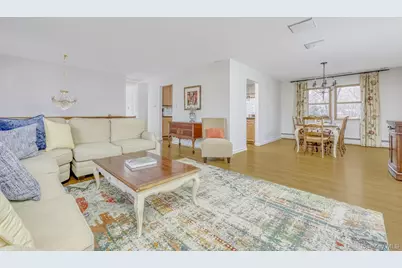 7 E Mayer Drive, Suffern, NY 10901 - Photo 11