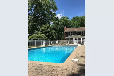 7 E Mayer Drive, Suffern, NY 10901 - Photo 5