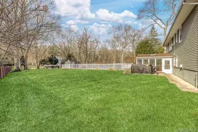 7 E Mayer Drive, Suffern, NY 10901 - Photo 3