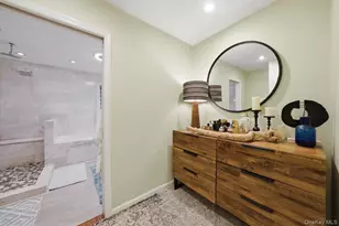 4641 Carpenter Ave, Bronx, NY 10470 - Photo 7