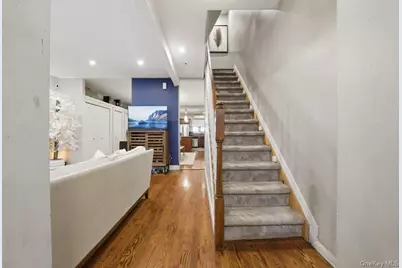 4641 Carpenter Avenue, Bronx, NY 10470 - Photo 23
