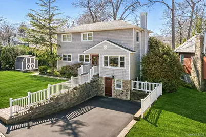 306 Sound Beach Boulevard, Sound Beach, NY 11789 - Photo 3