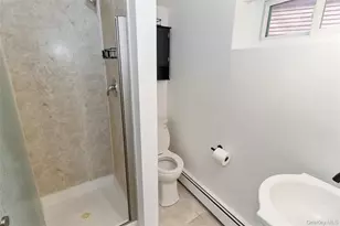 306 Sound Beach Blvd, Sound Beach, NY 11789 - Photo 15