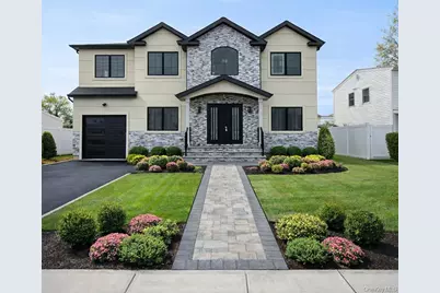 19 Crabtree Lane, Levittown, NY 11756 - Photo 1