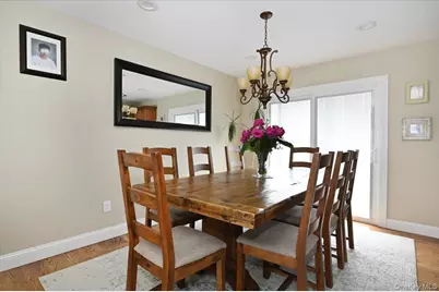 62 S Bay Avenue, Massapequa, NY 11758 - Photo 7