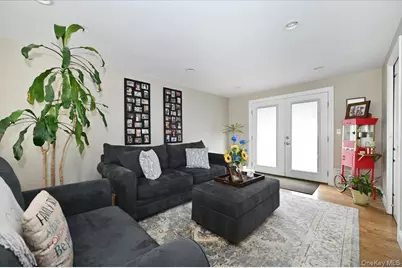 62 S Bay Avenue, Massapequa, NY 11758 - Photo 11