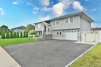 62 S Bay Avenue, Massapequa, NY 11758 - Photo 3