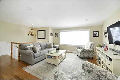 62 S Bay Avenue, Massapequa, NY 11758 - Photo 5