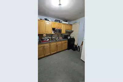 9440 121st Street, Richmond Hill, NY 11419 - Photo 15