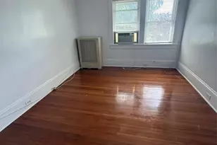 15 Maple Grove St, Great Neck, NY 11023 - Photo 13