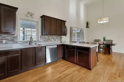 111 Logans Way, Maybrook, NY 12543 - Photo 15