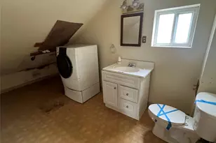 272 Van Ness St, Newburgh, NY 12550 - Photo 9