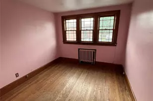 272 Van Ness St, Newburgh, NY 12550 - Photo 5