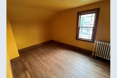 272 Van Ness Street, Newburgh, NY 12550 - Photo 7