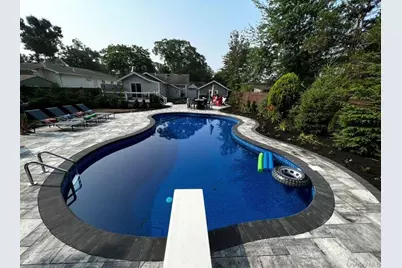 17 Grove Street, Sayville, NY 11782 - Photo 13