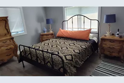 1 Washington Avenue E, Hampton Bays, NY 11946 - Photo 7