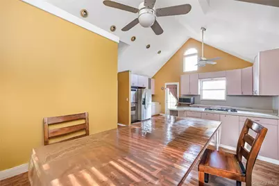 8 Alexander Avenue, Farmingdale, NY 11735 - Photo 7