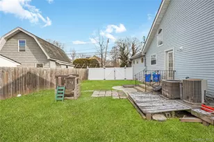 8 Alexander Ave, Farmingdale, NY 11735 - Photo 33