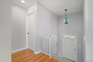 557 Southside Ave, Freeport, NY 11520 - Photo 5