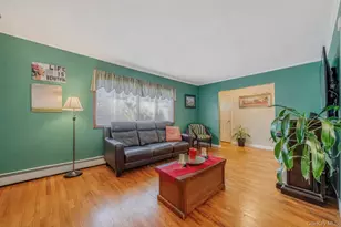 425 Jackson St, Oceanside, NY 11572 - Photo 5