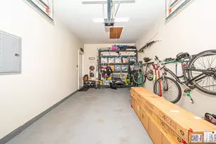 3104 Fox Hill Dr, Calverton, NY 11933 - Photo 25