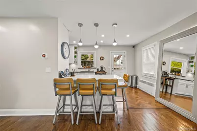 5 Cross Hill Avenue, Yonkers, NY 10703 - Photo 9