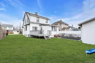 41 Jerome Ave, Mineola, NY 11501 - Photo 3