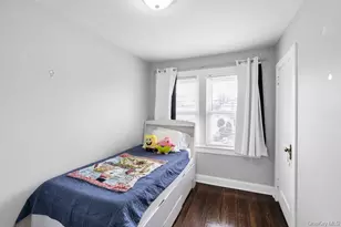 41 Jerome Ave, Mineola, NY 11501 - Photo 15