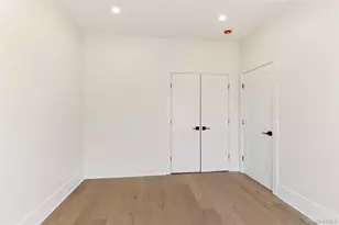 130 Albany Ave, Westbury, NY 11590 - Photo 25